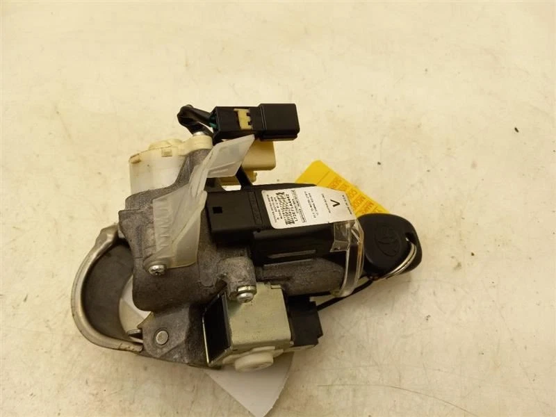 11 INTERRUPTOR DE ENCENDIDO TOYOTA VENZA CON LLAVE Foto 3 de 4