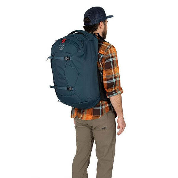 osprey 40 liters backpack Farpoint 40L Men's Travel Backpack, Black : Sports & Outdoors and lockable zippers for added security Osprey Farpoint 40 Review |