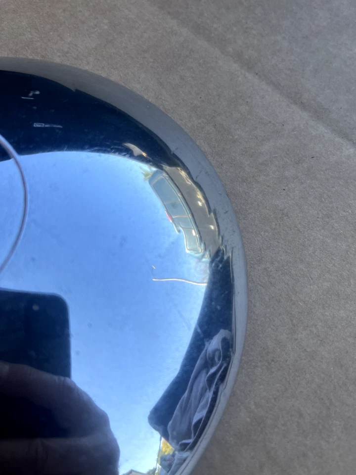 Cubierta de rueda tapacubos Kaiser original/de colección. Buen estado. Foto 3 de 4