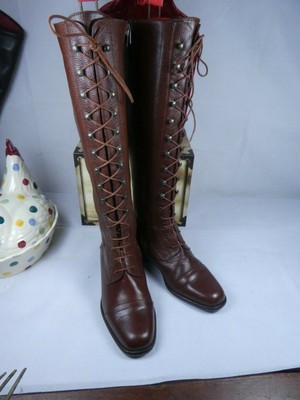 bally lace up boots