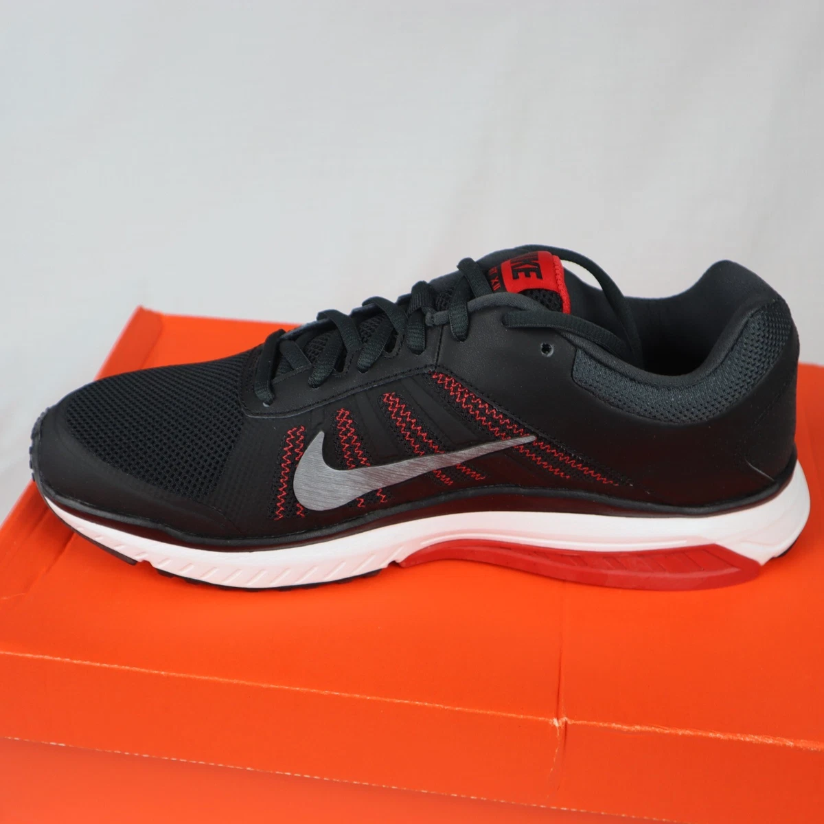 Portaal Rimpelingen Schiereiland Men Nike Shoes Dart 12 Black/Red/Grey 831532-006 New | eBay