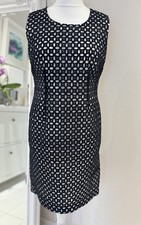 Precis Shift Dress Size 14 Navy Lace and White Show Though Lining Knee Length