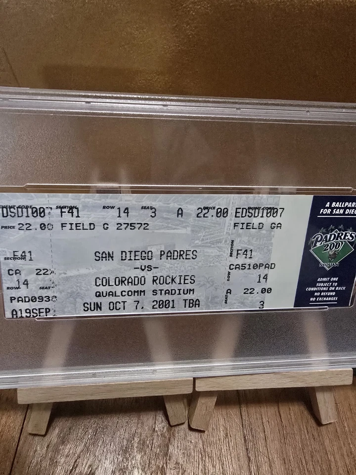 Boleto completo PSA 8 - 7 de octubre de 2001 Tony Gwynn último juego Ricky Henderson 3000th Hit Foto 3 de 4