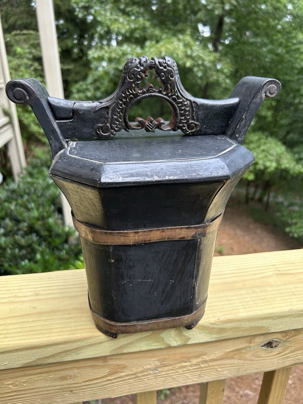Antique Chinese Qing Dynasty Lacquered Wood Teapot Caddy