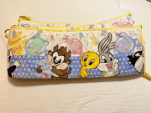 Vintage Baby Looney Tunes Nursery Bumper Pad “A Day at the Zoo” Great Condition