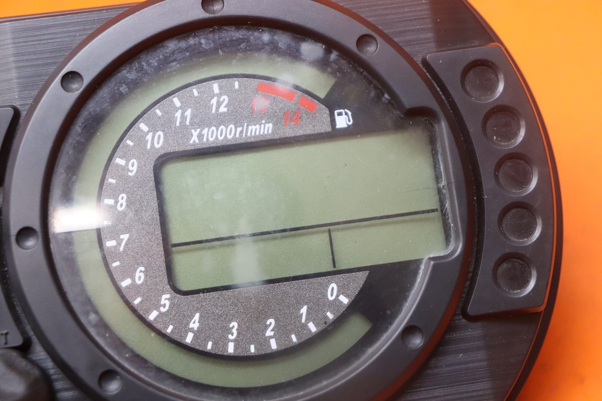 04-05 KAWASAKI NINJA ZX10R OEM SPEEDO TACH GAUGES DISPLAY CLUSTER