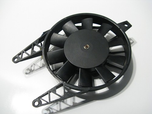 Kühlerlüfter Kühlerventilator Lüfter Ventilator Triumph TT 600, 00-03