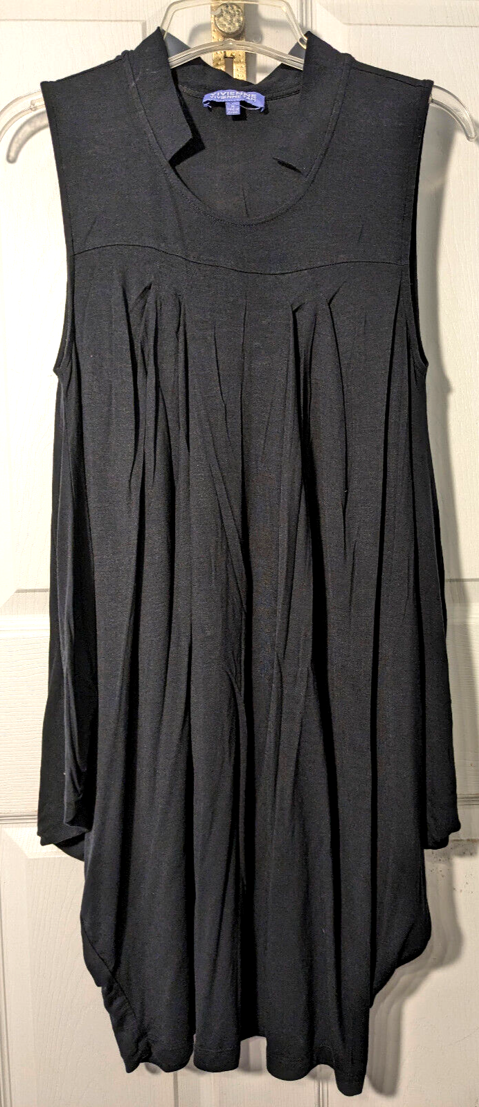 Vivienne Tam Solid Black Size Medium Loose Fit Notched Neckline Dress Cover Up