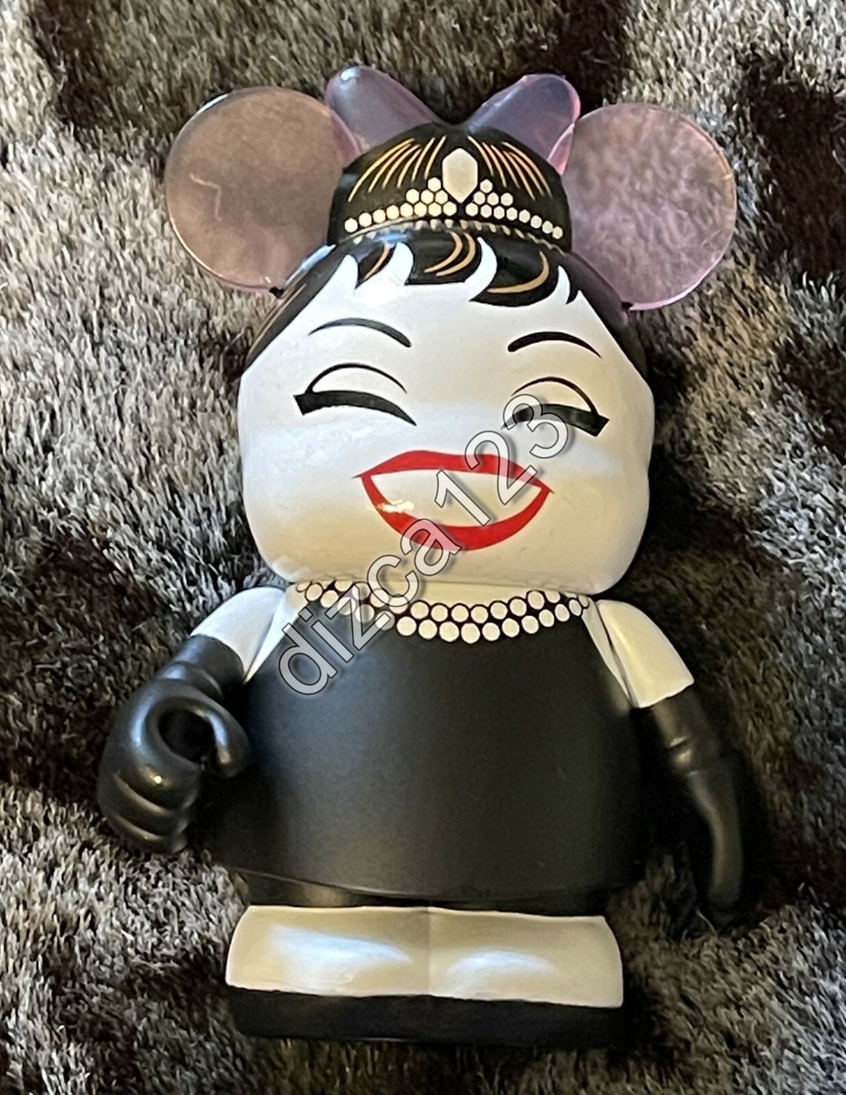 Disney Vinylmation Audrey Hepburn Breakfast at Tiffany's Cutesters Black  Dress | eBay