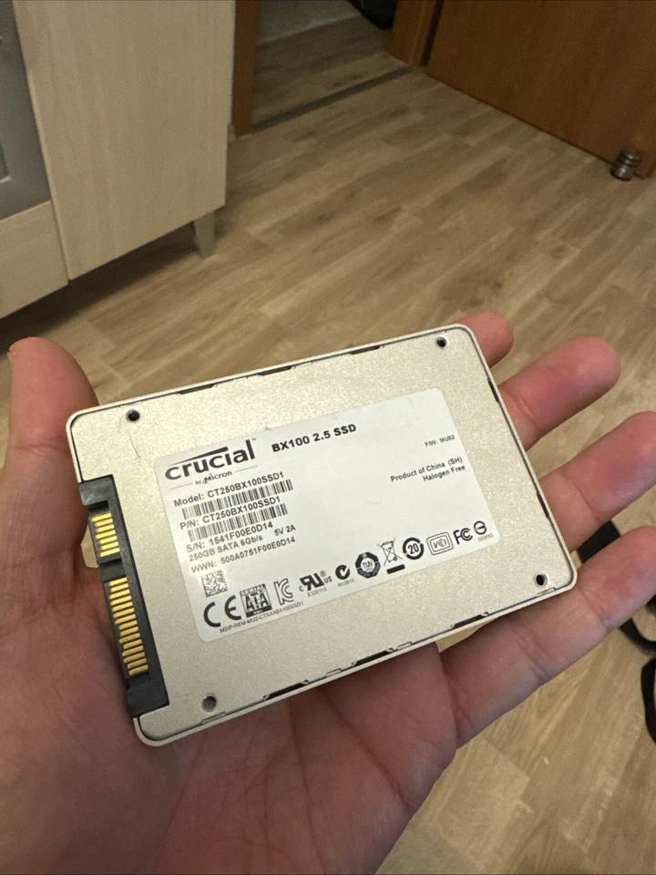 Crucial BX500 250GB 2,5 Zoll SATA Interne Festplatte - Bild 2 von 2