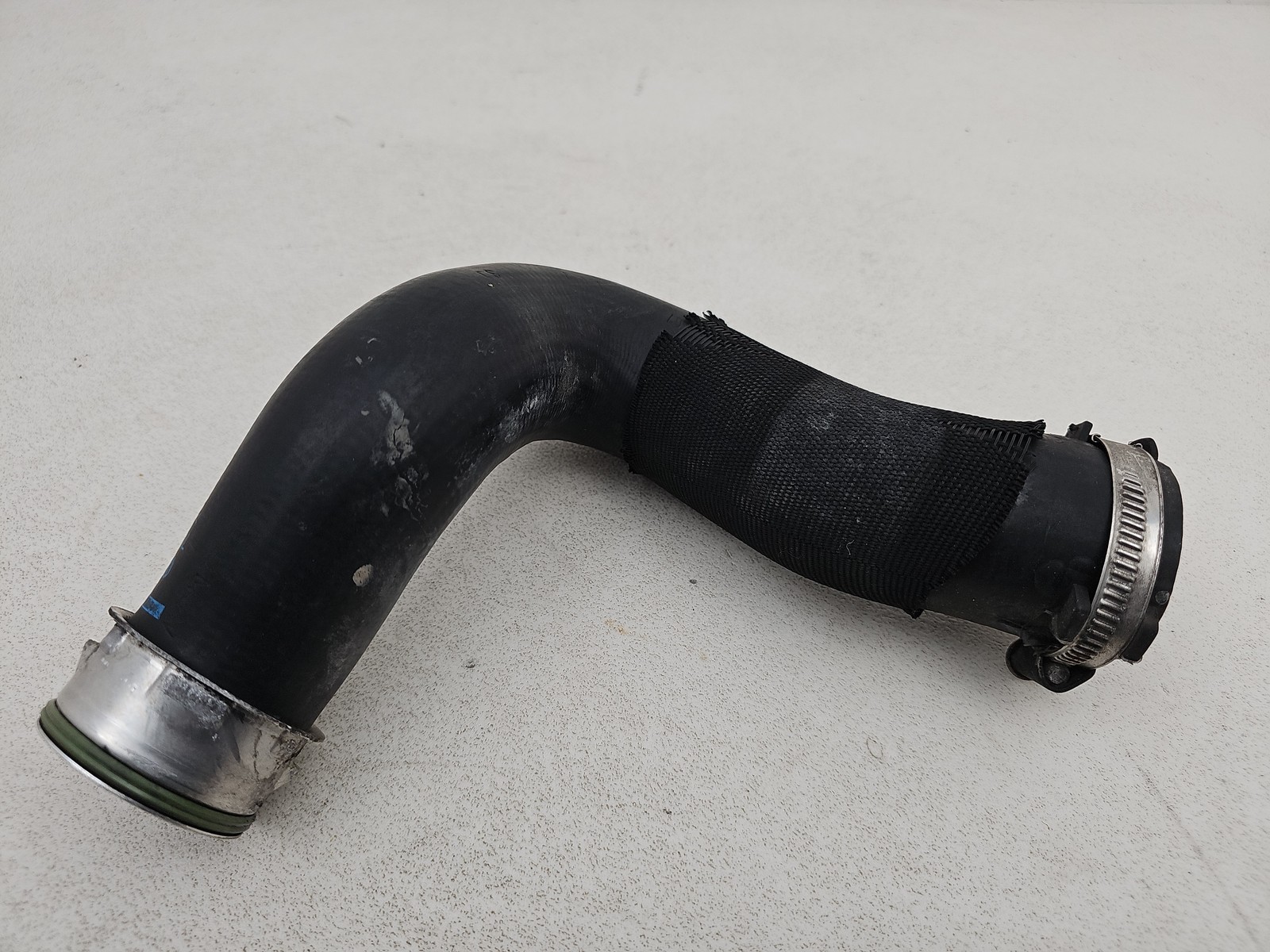 AUDI Q7 3.0 2006-20011 NTERCOOLER PIPE 7L6145738A