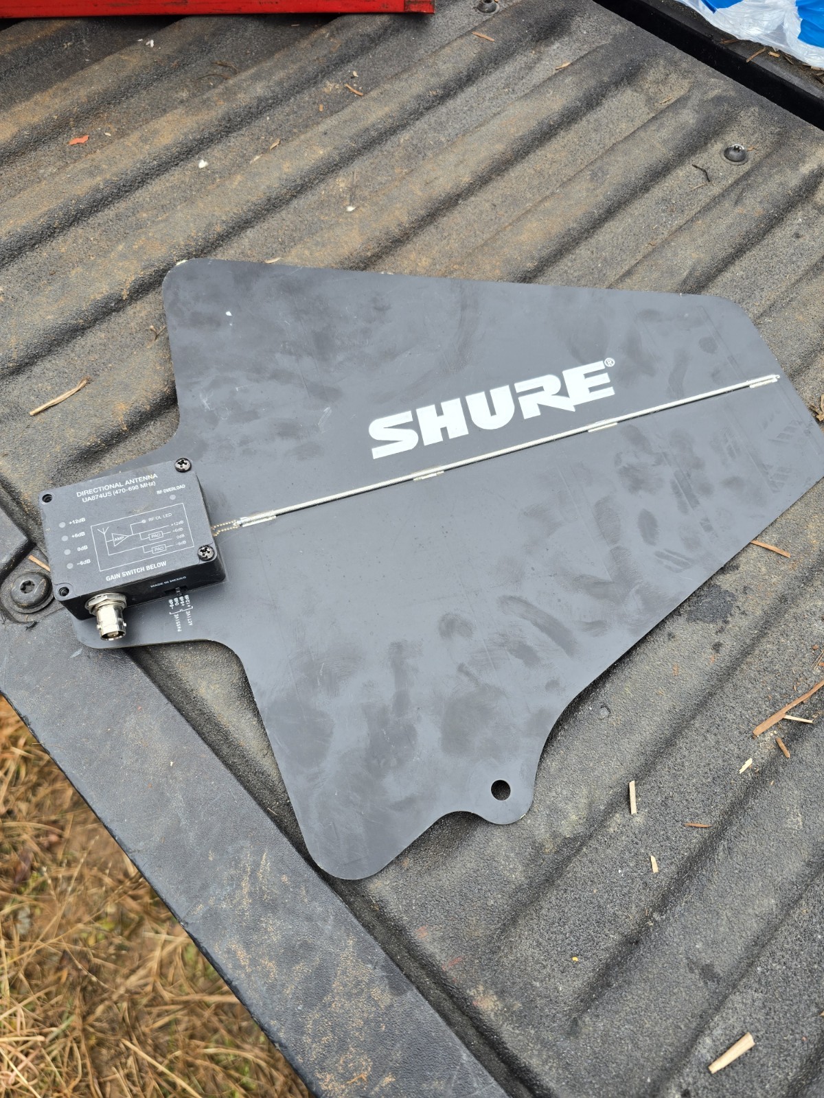 Shure UA874US Active Directional Antenna  (Freq 470-698MHZ)  