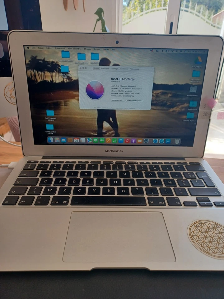 Apple MacBook Air 11" 2015 · i5 · 4GB · 128GB, photo 2 sur 4