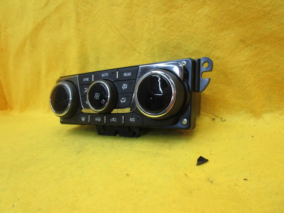 Interruptor de control climático temperatura calor aire acondicionado Buick Enclave 2013-2017 PN 23158335 Foto 2 de 4