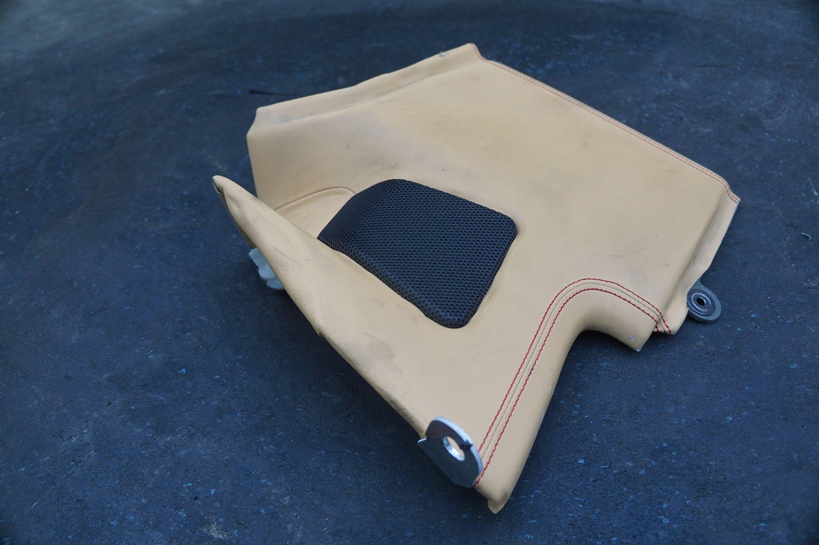 Rear Left Side Back Window Trim Panel Speaker Grille 83709312 Ferrari 458 Italia
