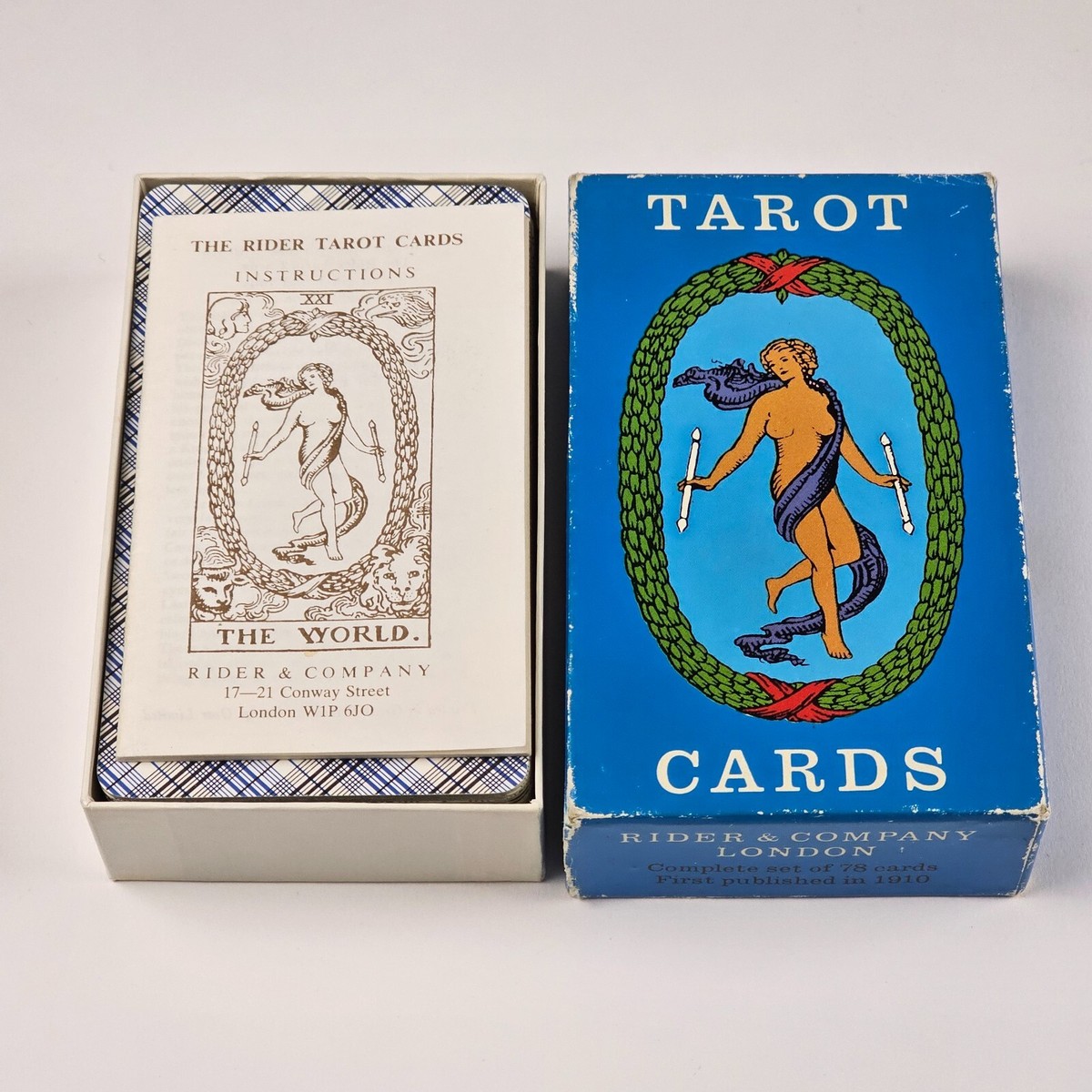 RARE Vintage Rider Waite Tarot Card Deck, Blue Box, AMAZING