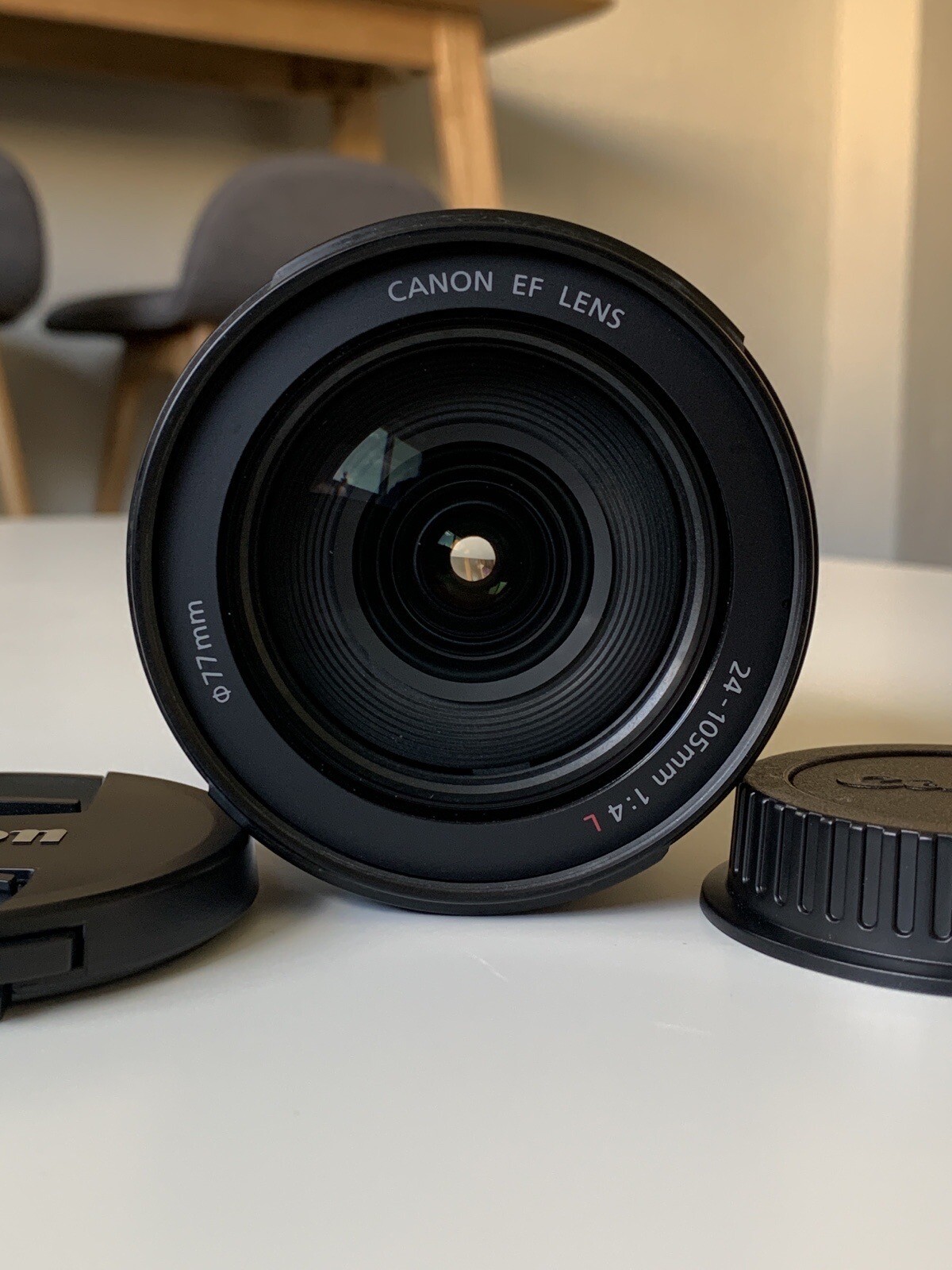 Canon EF 24105mm F/4L IS USM Zoom Lens Lens Hood Variable ND