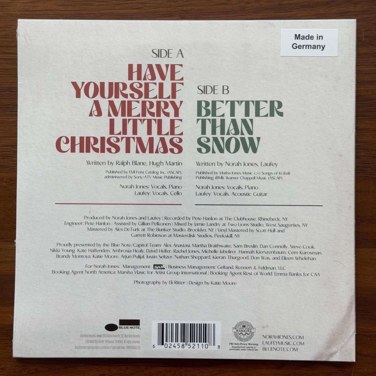 Norah Jones & Laufey - Christmas With You - 🔴 Red Marble Spotify