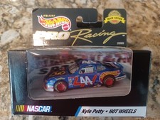 RARE 44 KYLE PETTY HOT WHEELS PRO RACING PLAYERS INC 1:64 DIE-CAST '98 UNOPENED