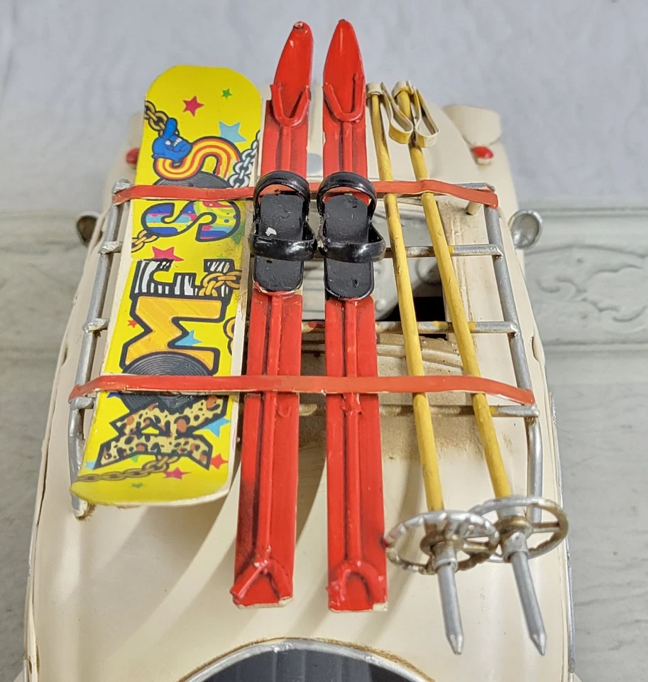 Jayland 1:12 Volkswagen VW Beetle 1200 Classico Modellino Vettura Beige Arte - Immagine 4 di 4