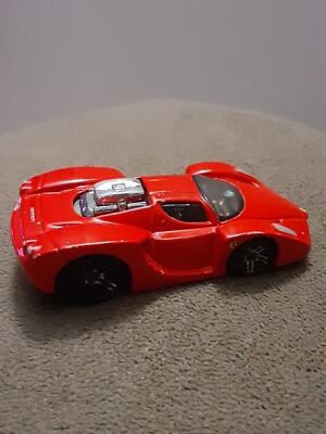 Hot Wheels Enzo Ferrari Diecast Car Red 2003