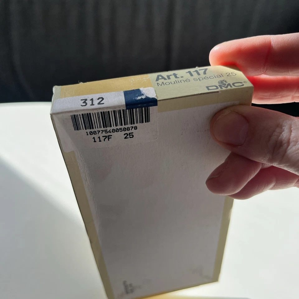 Vintage DMC 24 Skeins Box Mouline Special 25 Thread Floss #312 Baby Blue V. Dark - Image 3 of 4