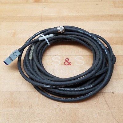 The Robot Company T-8001-E10 Power Cable, MR-20LW 20 Pin M To F Connector - USED