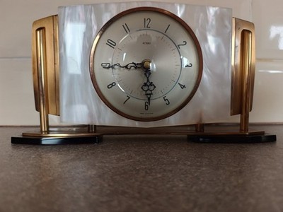 Vintage Metamec Retro Mid Century Manteluhr Batterie geprüft 60er Jahre GC Good Time
