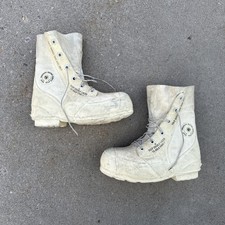 Stivali bianchi vintage Bata militari clima freddo estremo coniglietto Topolino taglia 8R 1981