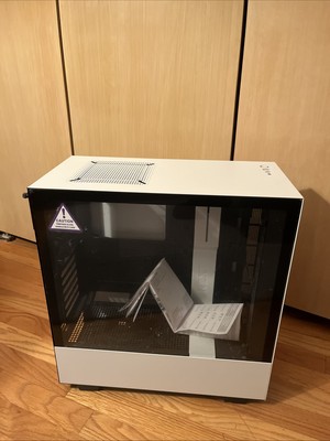NZXT H510 Compact ATX Mid-Tower PC Gaming Case - White/Black