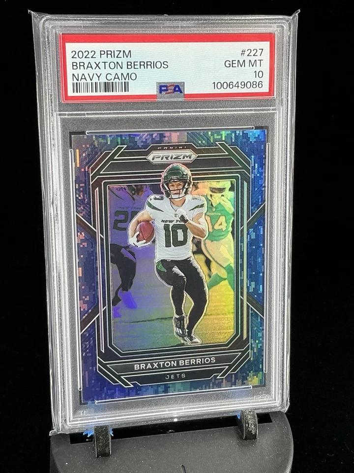 2022 Panini Prizm Braxton Berrios Navy Camo Prizm /25 #227 New York Jets PSA 10 - Image 2 of 4