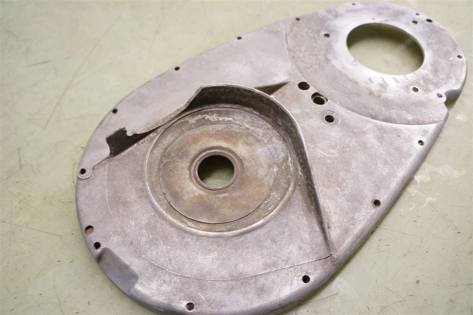 Norton N15CS G15 CS 750 1968 Atlas P11 N15 incomparable *2666B cubierta primaria interior  Foto 4 de 4