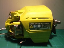 Grupo de motor y carcasa fuera de un Ryobi RJ186V probado