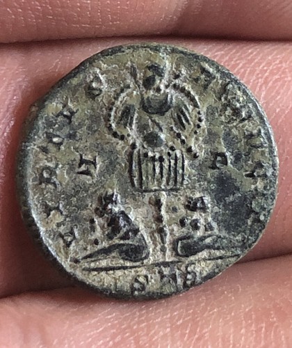 Imperio Romano.BAJO IMPERIO LICINIO RARO Y ESCASO.A Catalogar - Imagen 2 de 4
