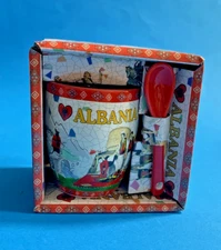 NEW ALBANIA COFFEE CUP MUG+SPOON-ALBANIAN DESIGN-SOUVENIR-7 CM X 5.7 CM