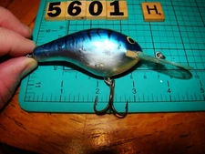 V5601 H BAGLEY DB3 DIVING BALSA B  FISHING LURE