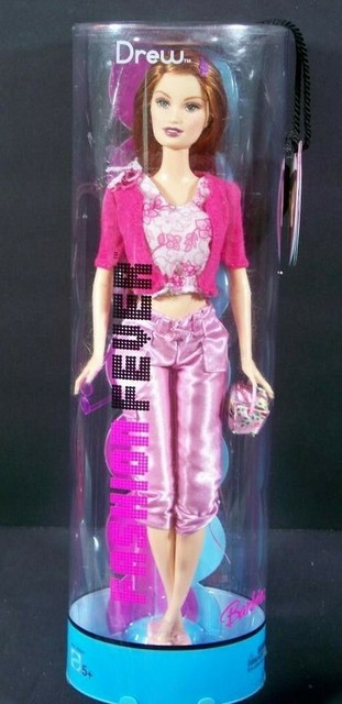 barbie fashion fever drew