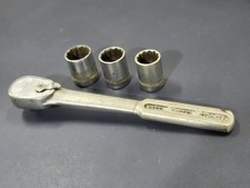 Vintage Wards Master Quality 12 Drive Reversible Pear Head Ratchet - 3 Sockets Vintage Wards Master Quality 12 Drive Reversible Pear Head Ratchet - 3 Sockets