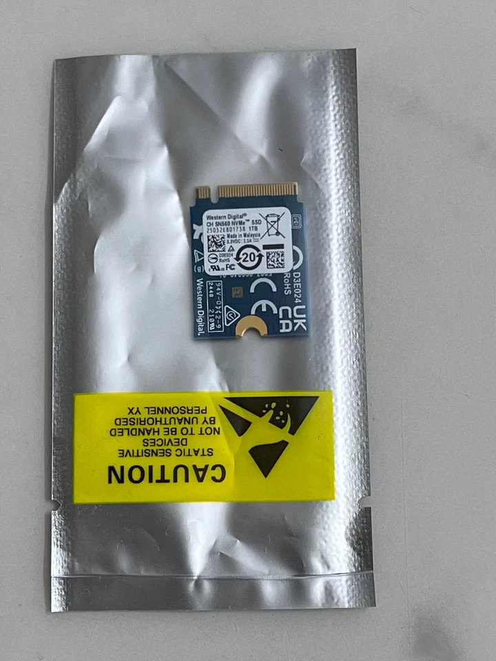 WD CH SN560 M.2 2230 512GB 1TB SSD NVMe PCIe For Xbox Series X/S Expansion Card - Image 2 of 4