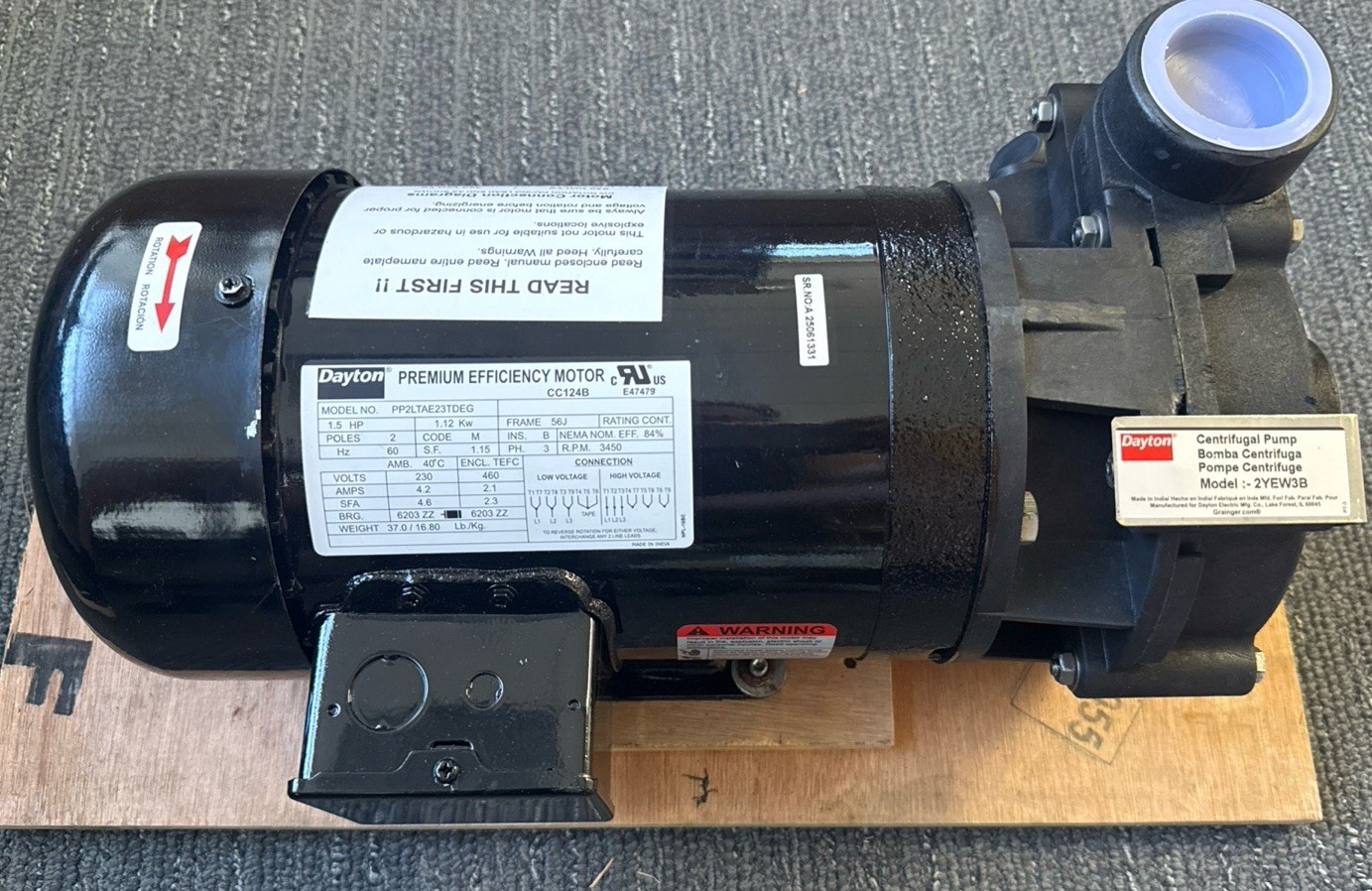 Dayton 2YEW3 (2YEW3B) Noryl Centrifugal Pump, 1 1/2hp, 230/460V AC, TEFC, 3 Ph
