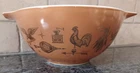 Vintage Pyrex Early American #442  1-1/2 Qt Cinderella Mixing Bowl Brown & Gold