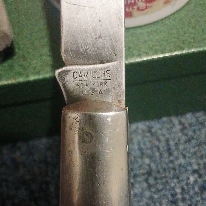 Camillus Vintage USA Folding Pocketknife plastic Handle SS Clip Point Slipjoint - product detail image 7