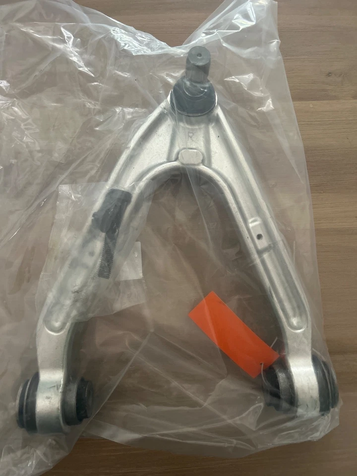 Brazo de control de dirección superior Hummer H3 o H3T 2006-2010 Dorman 521950 Foto 2 de 2