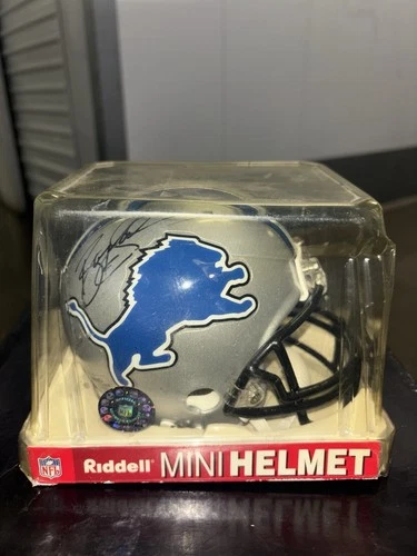 BARRY SANDERS  Signed Detroit Lions NFL Riddell Mini Helmet - AUTOGRAPH