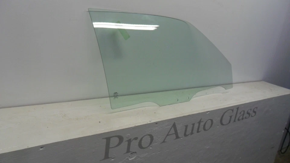 1987-1990 Mercury Tracer Front Right Door Glass Passenger Window OEM Carlite - Изображение 3 из 4