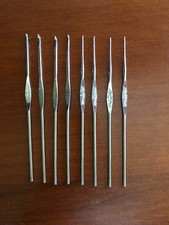 Lot of 8 Lee Wards Steel Crochet Hooks Sizes 0 1 2 4 9 10 11 13