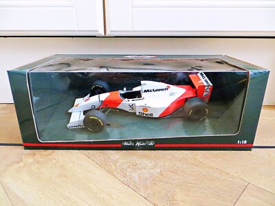 MINICHAMPS '1993 McLAREN FORD MP4/8 F1 CAR' AYRTON SENNA #8 1:18