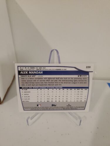 2023 Topps Big League Rainbow Foil #220 Alek Manoah - Toronto Blue Jays - Picture 2 of 2