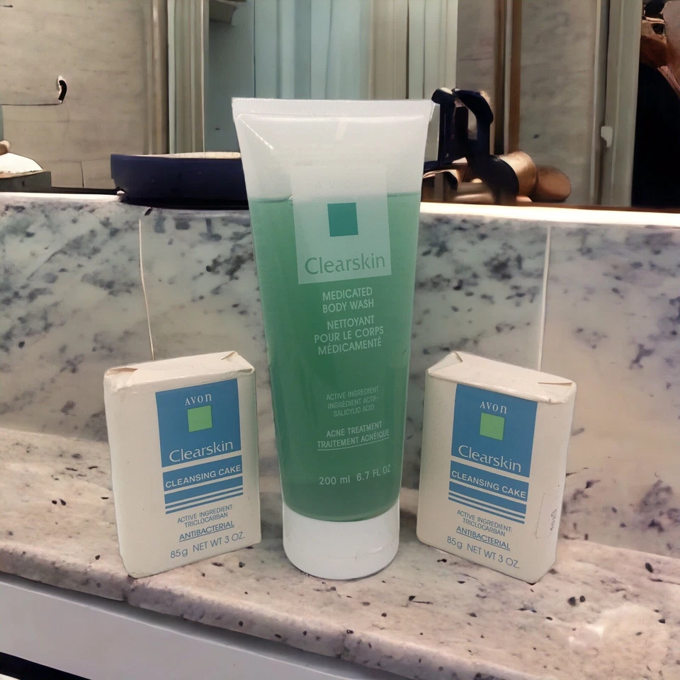 2 pasteles de limpieza antibacterianos AVON + lavado corporal medicado para piel clara Foto 3 de 4