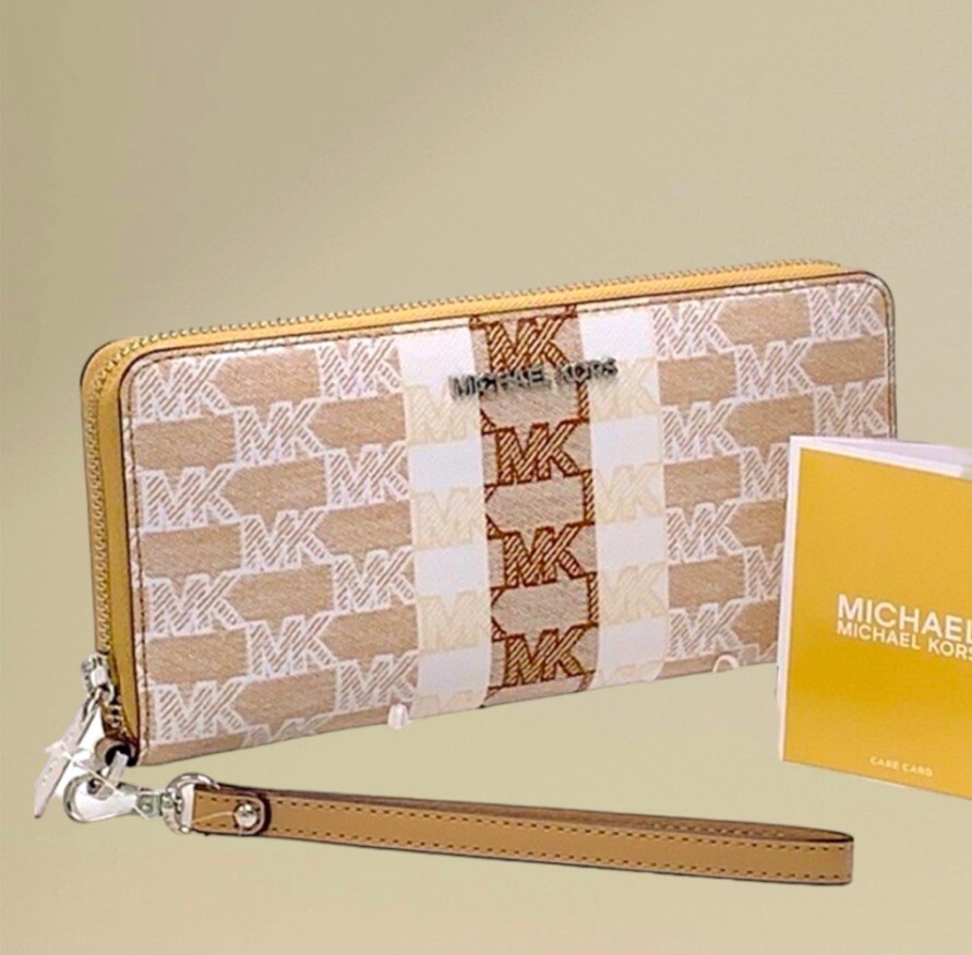 Michael Kors Jet Set Travel Continental Wristlet Signature